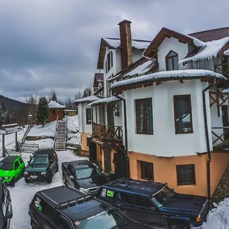 12 Months Estate Myslovka